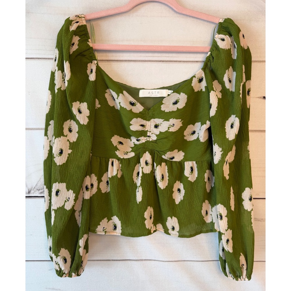 ASTR The Label Green Poppy Floral Plisse Long Sleeve Top AT16487 Olive Womens S